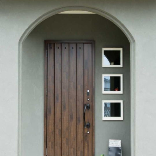 北欧風な玄関・廊下・階段