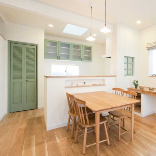 ナチュラルなキッチン・ダイニング