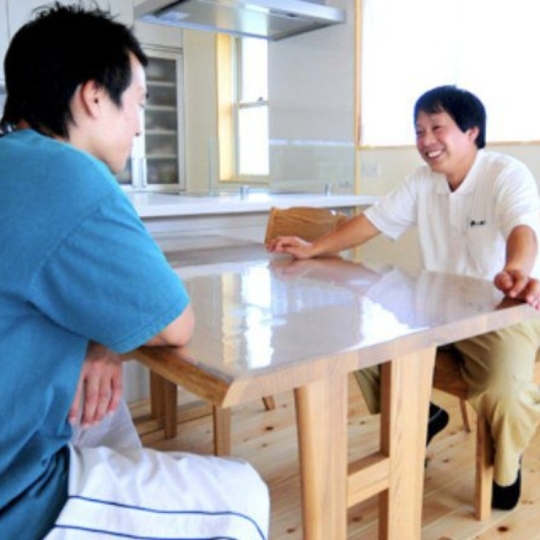 南欧風なキッチン・ダイニング