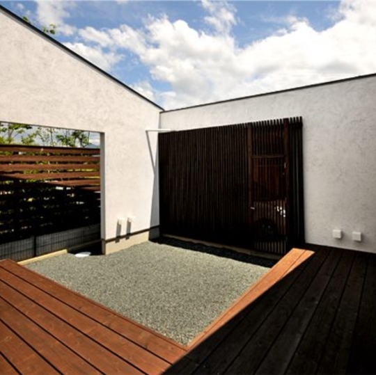 シンプルモダンなエクステリア