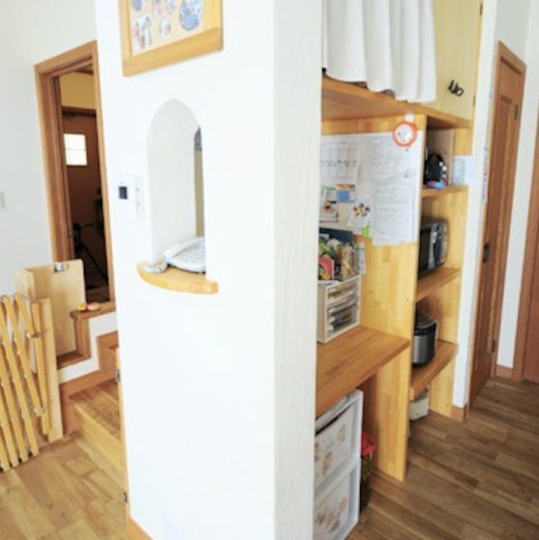 南欧風な玄関・廊下・階段