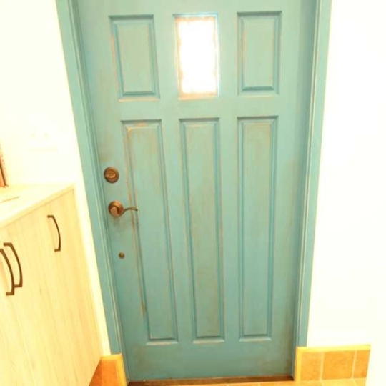 北欧風な玄関・廊下・階段