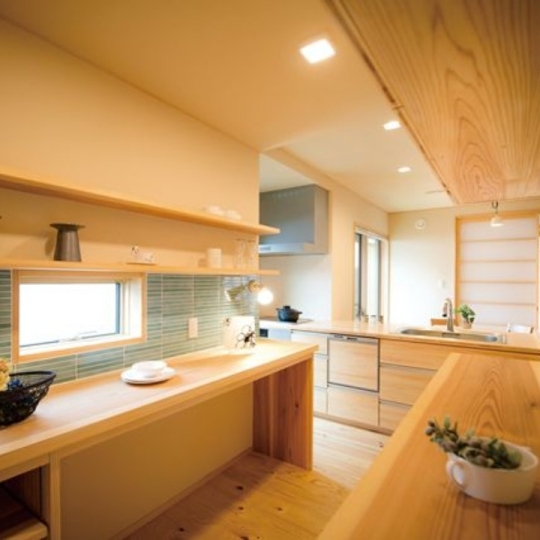 ナチュラルなキッチン・ダイニング