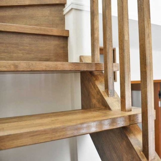 北欧風な玄関・廊下・階段