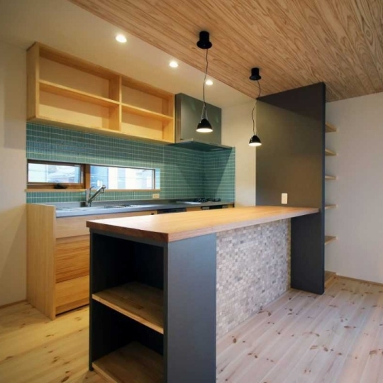 和モダンなキッチン・ダイニング