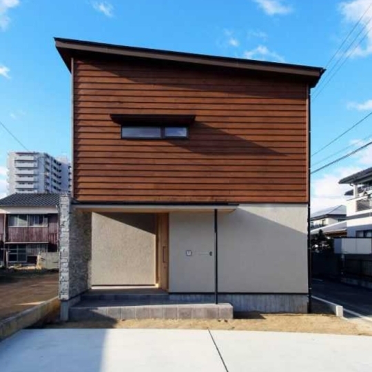 和モダンな外観