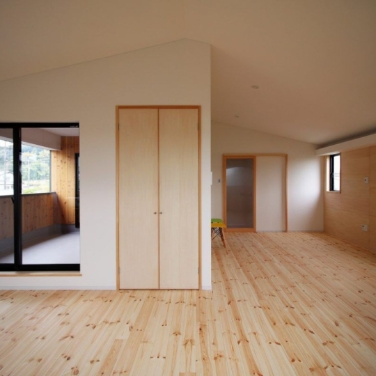 シンプルモダンなリビング