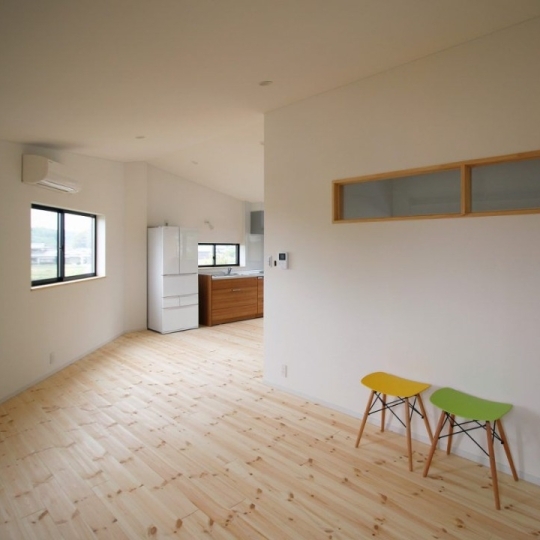 シンプルモダンなキッチン・ダイニング