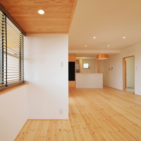 シンプルモダンなリビング