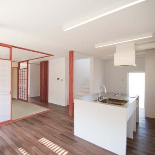 シンプルモダンなキッチン・ダイニング